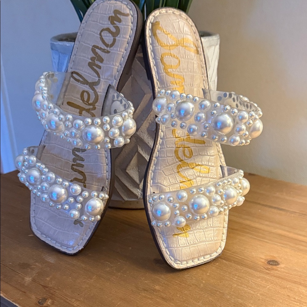 Sam Edelman Pearl Embellished Sandals - Cream and White